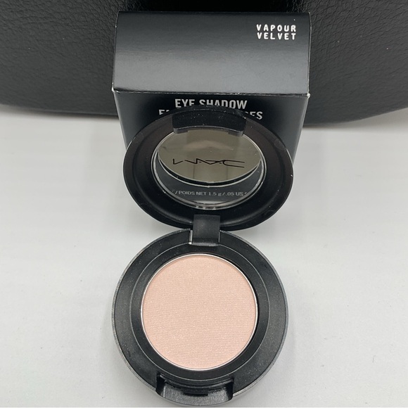 MAC Cosmetics Velvet Eyeshadow in Vapour - BNIB, Rare, HTF & Discontinued - Picture 8 of 16